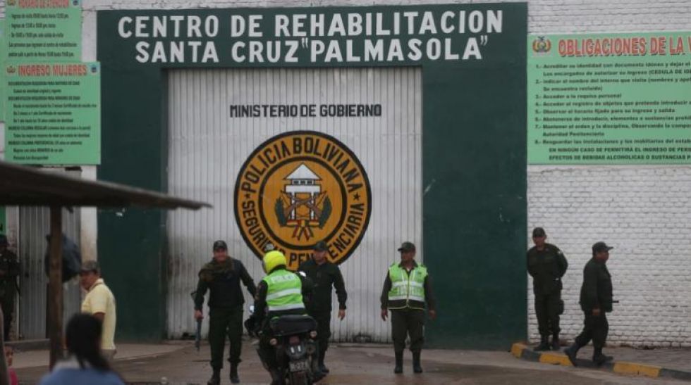 Aumentan casos de COVID-19 en la cárcel de Palmasola