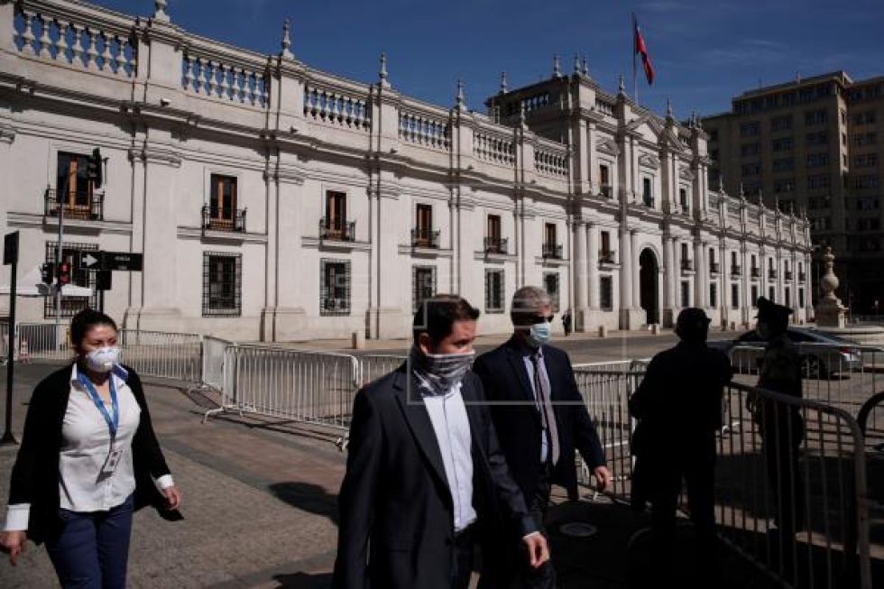 Chile registra un nuevo récord de contagios del coronavirus y los casos rozan 74.000