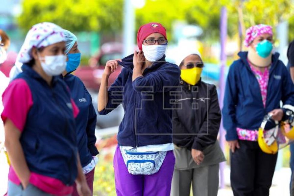 Ecuador registra 3.313 fallecidos oficiales y 38.471 positivos por COVID-19