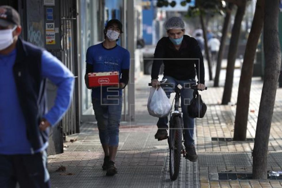 Perú supera a China en fallecidos por la epidemia de COVID-19