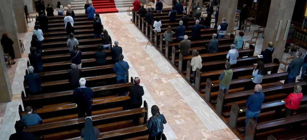 Gobierno anula el permiso de funcionamiento para iglesias y templos durante la cuarentena