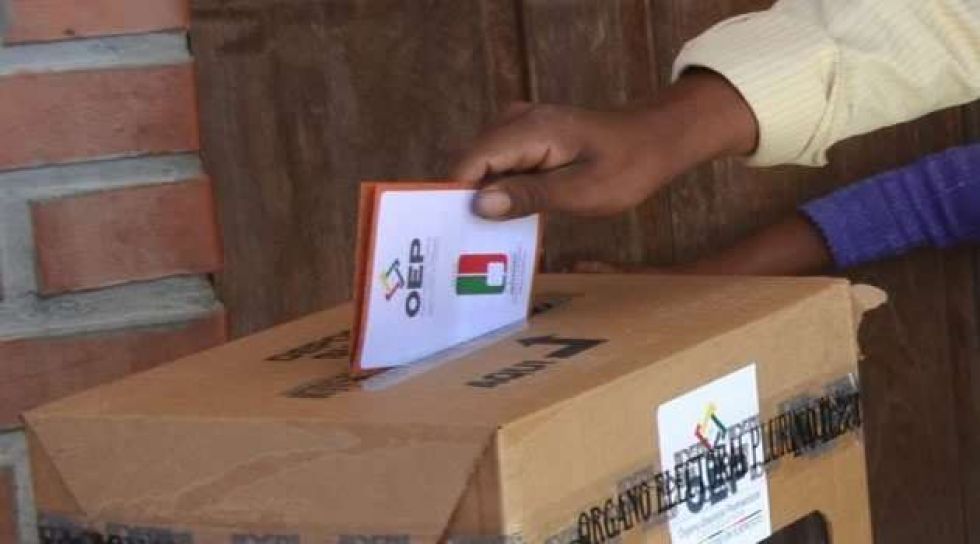 El 6 de septiembre es una fecha "cerrada" para el día de votación y el TSE descarta una nueva modificación
