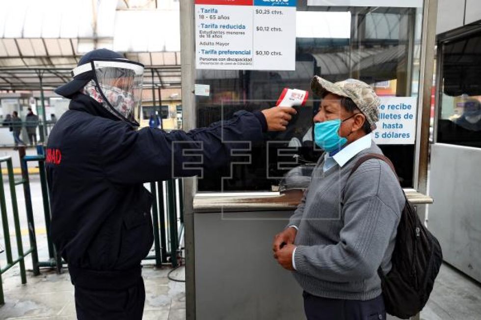 Ecuador reporta 3.621 muertes por COVID-19, sin nuevos decesos en Guayaquil