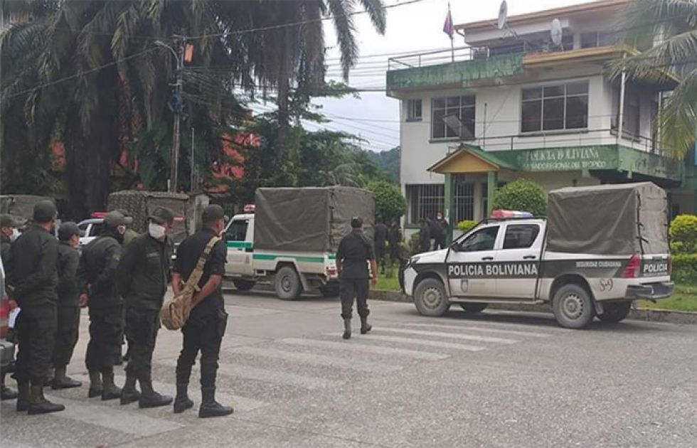 Gobierno decide cerrar salida de gente desde el Trópico hacia Cochabamba y Santa Cruz