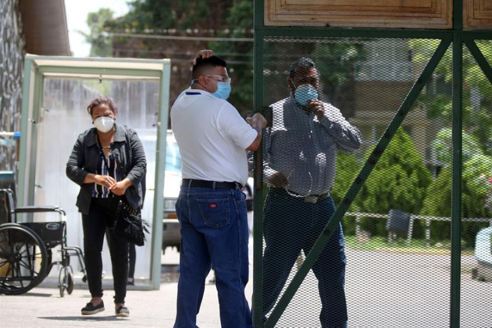 América supera a Europa en número de fallecidos, con más de 185.800