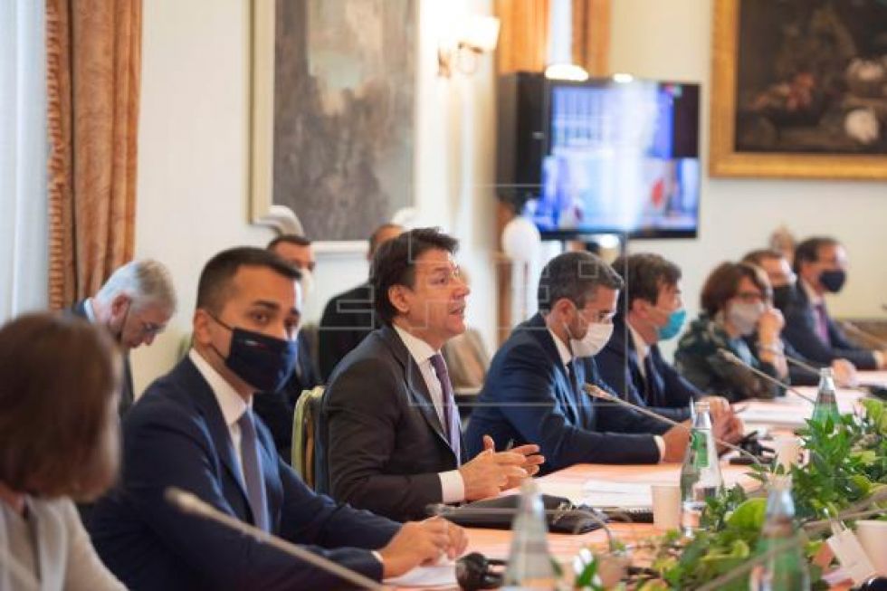Italia suma 55 muertos con coronavirus y 346 contagios