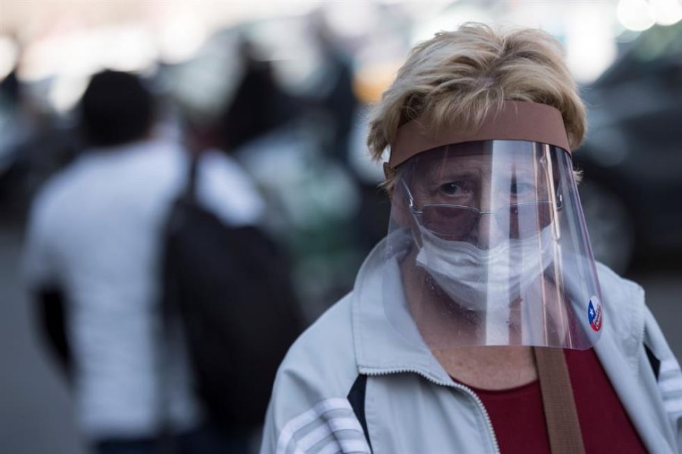 Chile prorroga el estado de excepción otros 90 días para combatir la pandemia