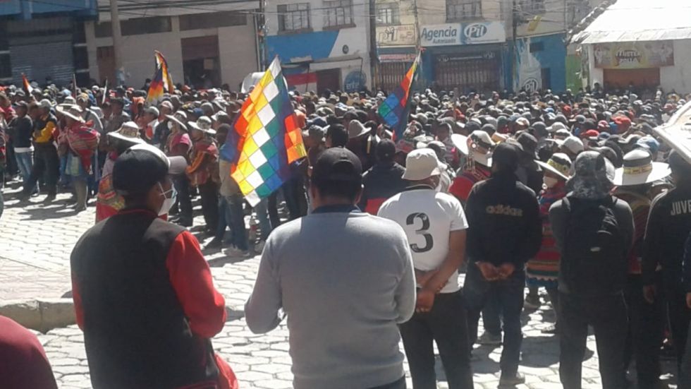 Alcalde de Llallagua renuncia a su cargo aquejado por el COVID-19 y presión 
