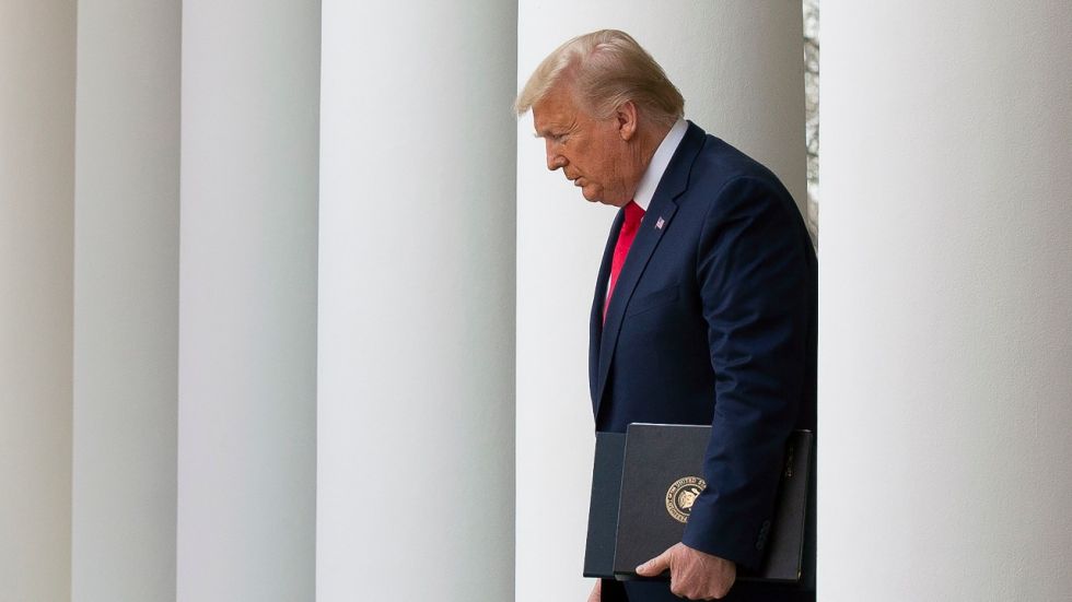 Trump obvia la pandemia y las denuncias de racismo en su regreso a la campaña