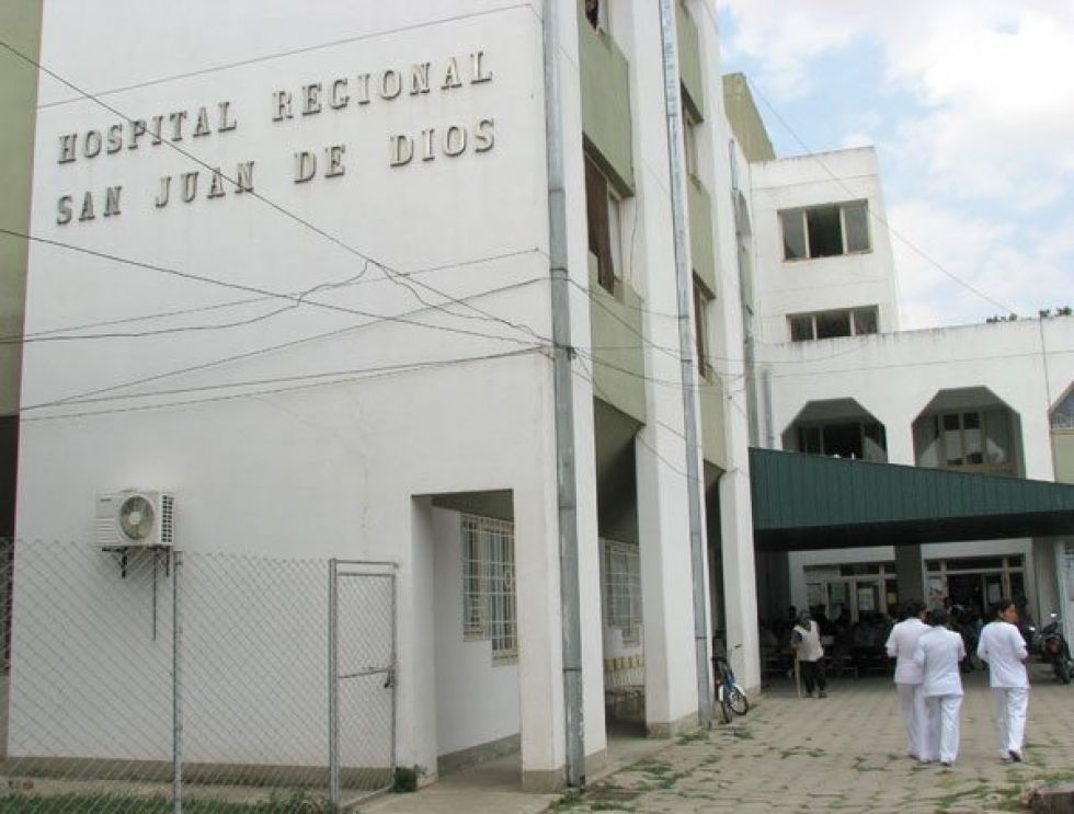 Otros tres médicos del hospital de Tarija se contagian con Covid-19