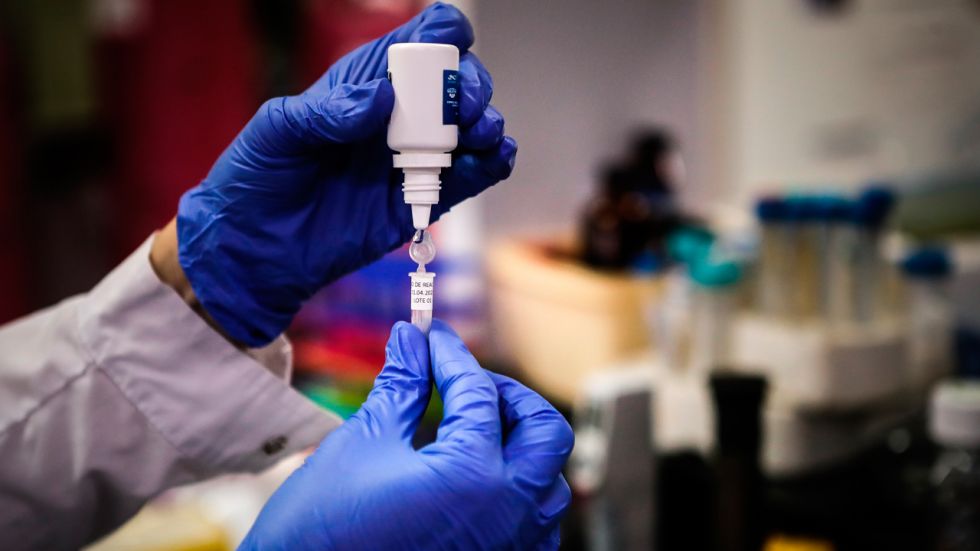 Brasil autoriza ensayos de la vacuna contra COVID-19 de una empresa china