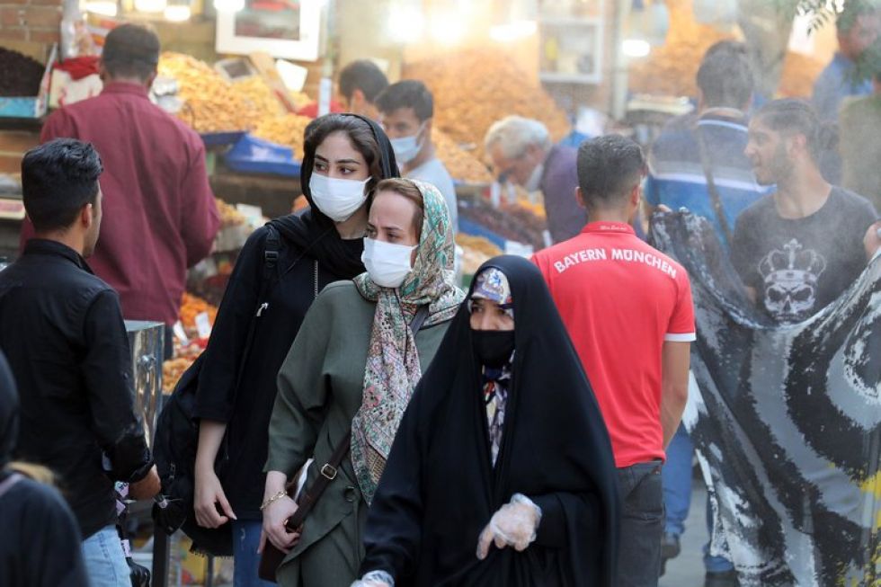 Irán suma otras 200 muertes por la COVID-19, un nuevo récord diario