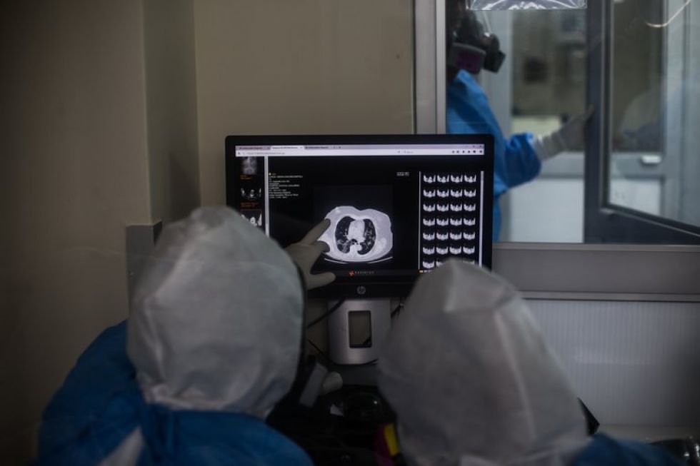 Perú recibe una brigada de Médicos sin Fronteras cuando llegó a 322.710 contagios