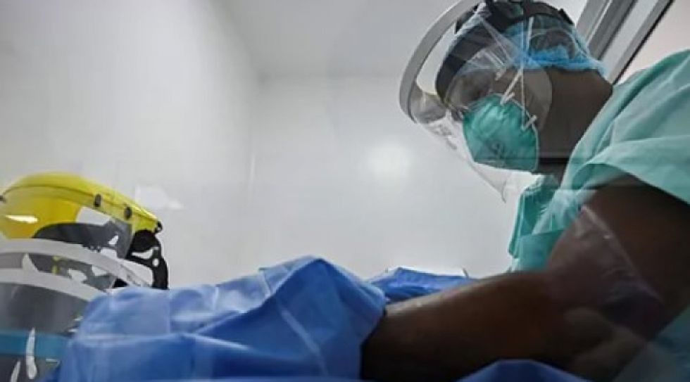 COVID-19: Clínicas privadas presentan protocolo médico para reducir gravedad de síntomas