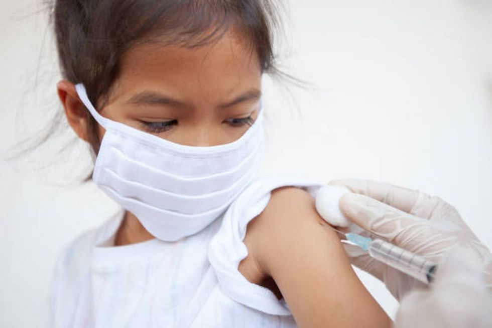 OMS alerta que hay menos niños vacunados a causa de la pandemia