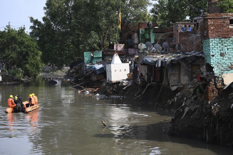 Un  monzón deja unos 200 muertos en el sur de Asia