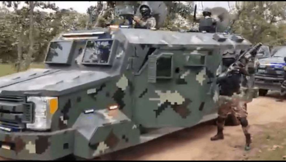 México descarta "declarar la guerra" tras difusión de video con grupo armado