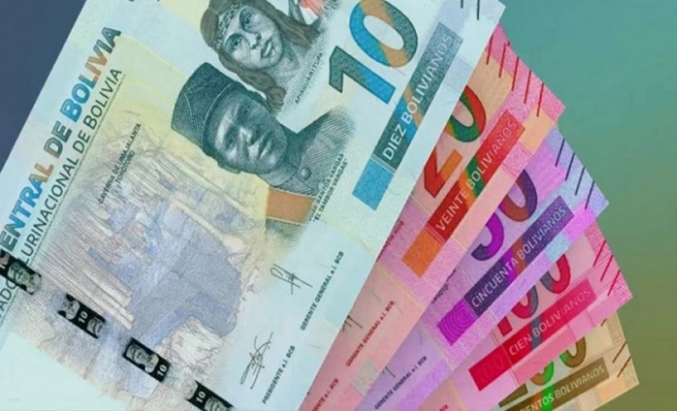 En agosto finaliza cobro del Bono Universal y hay protestas por discriminación del pago