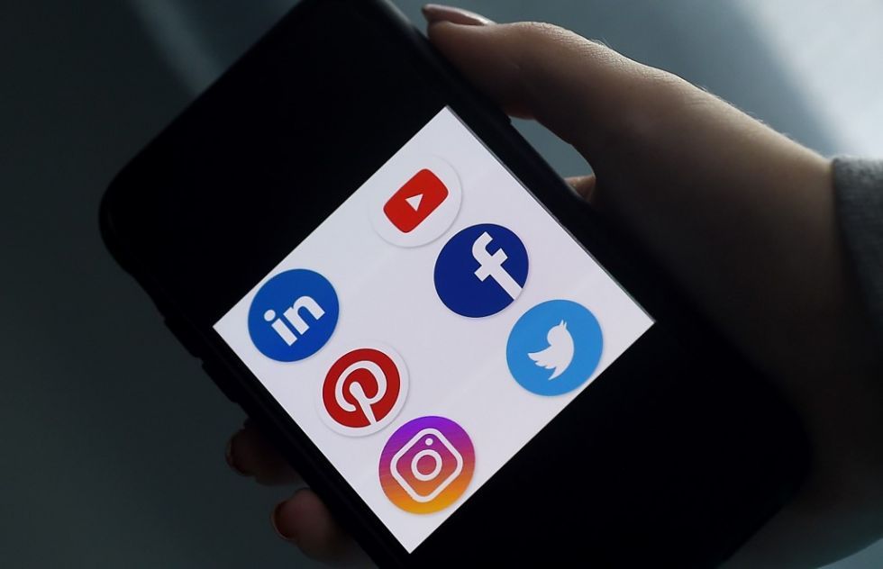 Twitter y Facebook buscan reducir la manipulación electoral