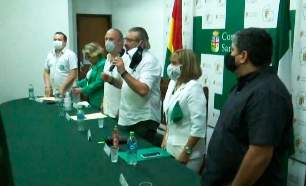 Asamblea de la Cruceñidad pide renuncia de Salvador Romero