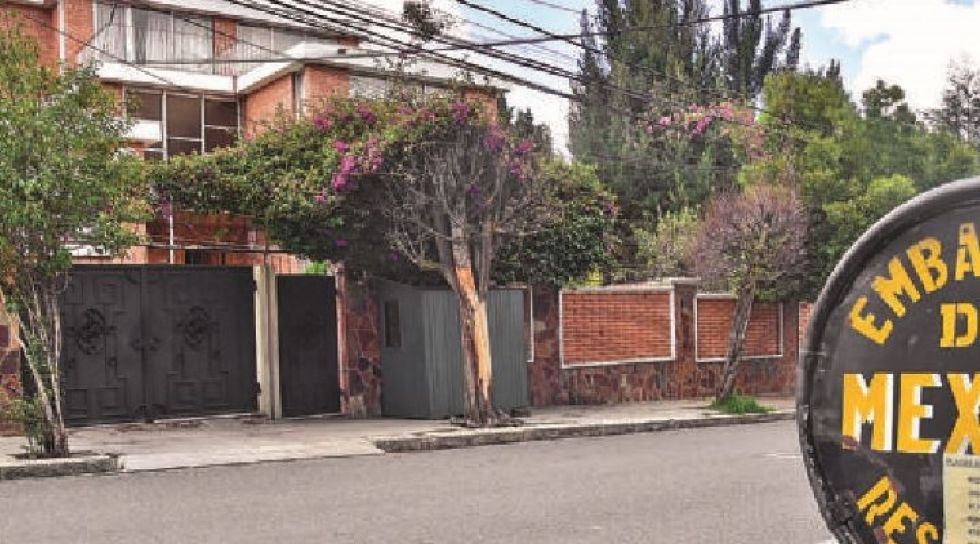 El MAS alista Declaración para liberar a exministros asilados 