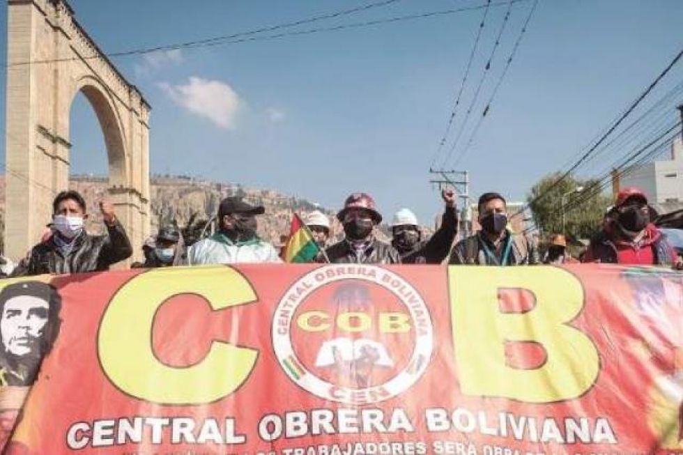 Un grupo de afiliados a la COB impulsa una asamblea para cambiar dirigentes