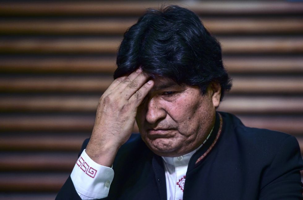 Presidenta Áñez pide que Evo Morales responda por denuncias de abuso a menores