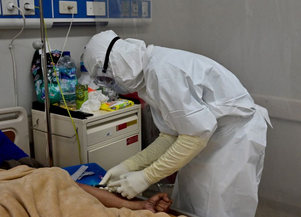 Calculan que unos 7.000 trabajadores de la salud murieron por coronavirus en el mundo