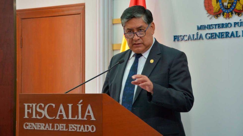 Fiscal General pide protección ante la CIDH  para él y su familia 