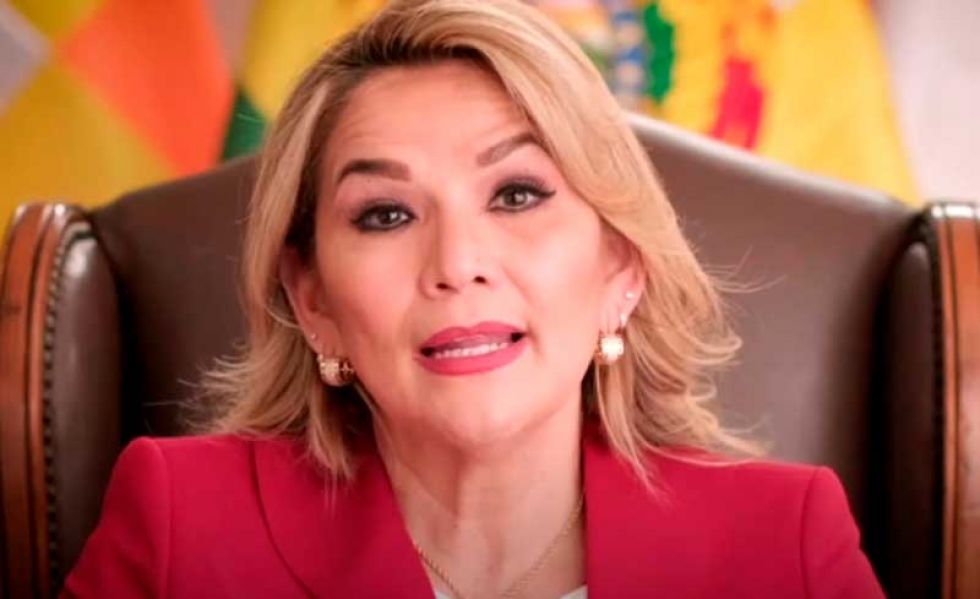 Añez a llama a reformar la organización y “pensarla más allá de la polarización ideológica”