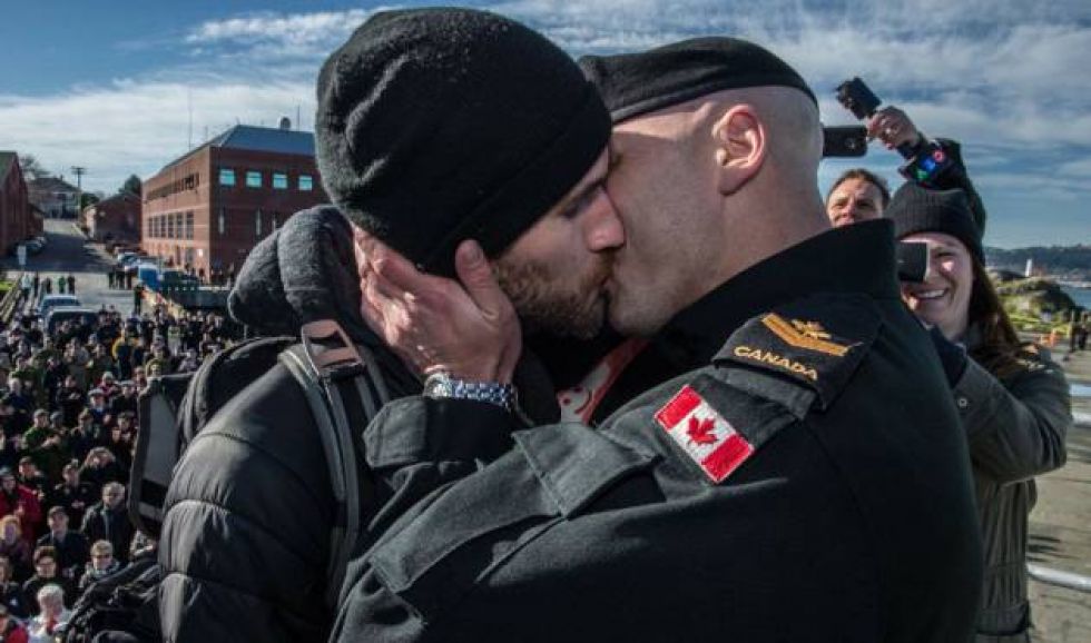 #ProudBoys: comunidad LGBTQ se apodera de la etiqueta de grupo ultraderechista en EE.UU.