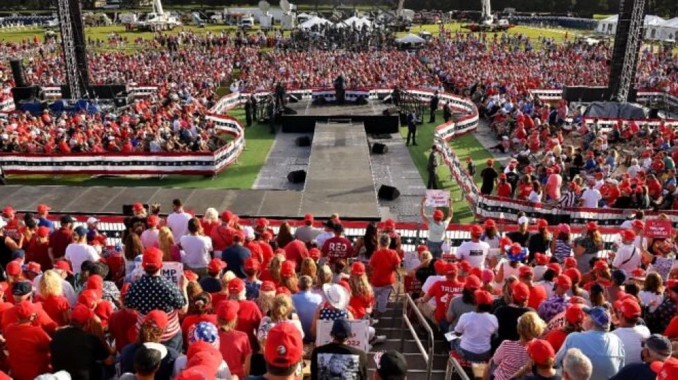 Maratón de mítines de Trump para ganar Florida y Biden lo ataca por el covid-19