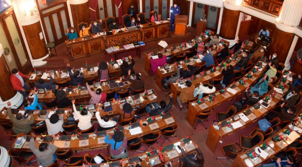 Asamblea envía a la Fiscalía informe por caso gases lacrimógenos