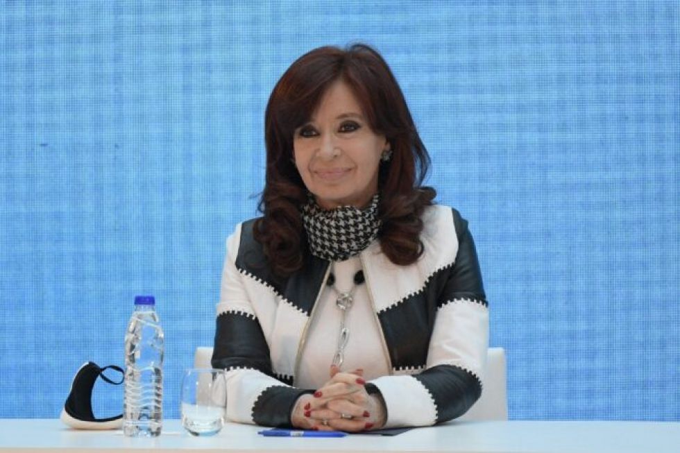 Jueza argentina desestima causa por enriquecimiento ilícito contra Kirchner