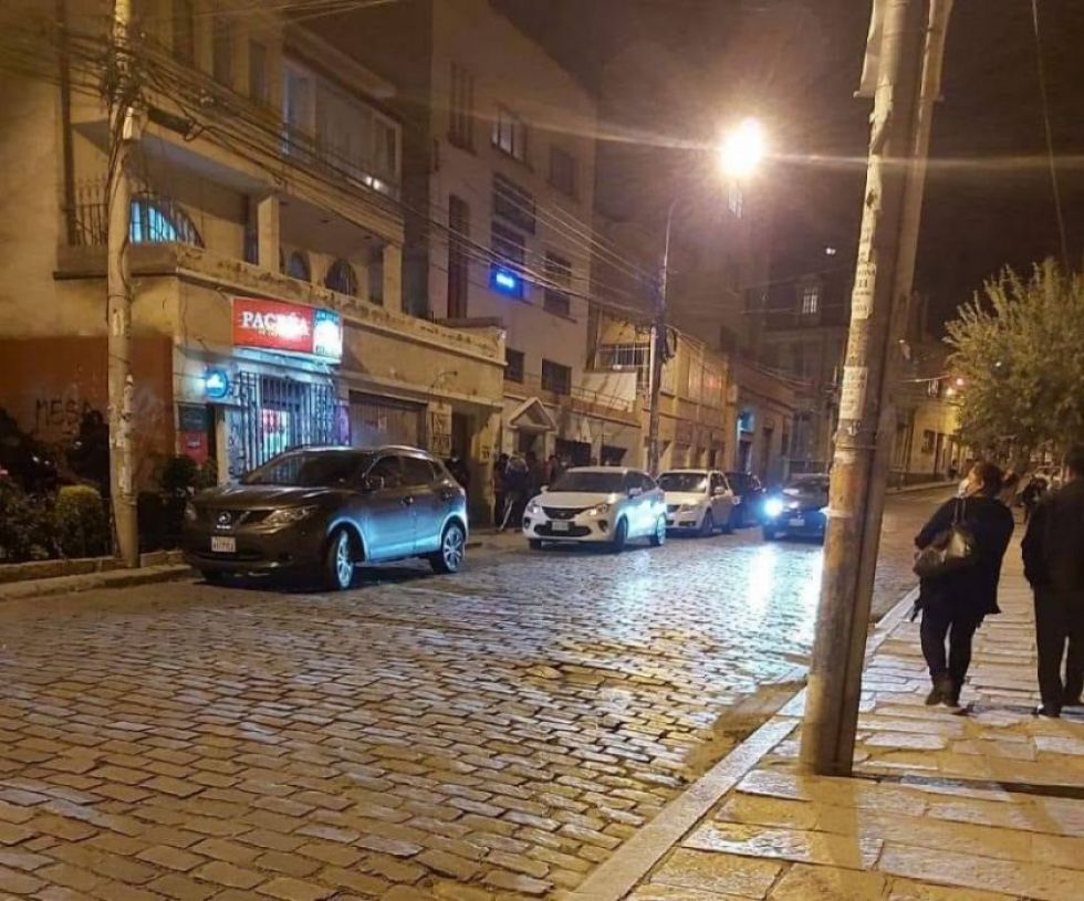 La Paz: El MAS denuncia atentado contra Arce y su casa de campaña 