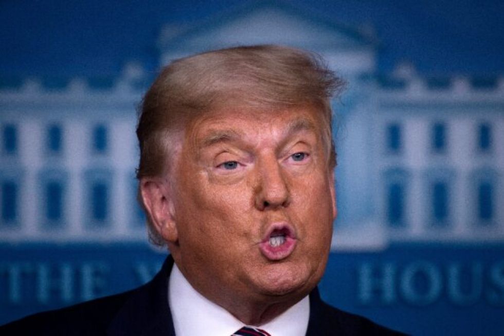 Cadenas televisivas de EEUU cortan discurso de Trump para evitar desinformación