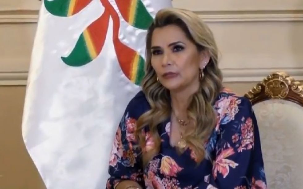 Jeanine Añez  no estará en La Paz en la transmisión de mando a Luis Arce
