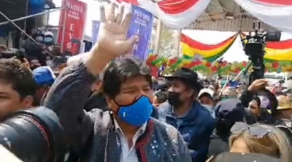 Retorno de Evo Morales une a sus simpatizantes