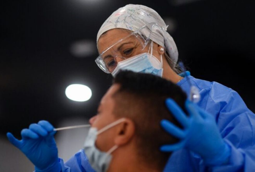 España requerirá un test PCR negativo a visitantes de “países de riesgo”