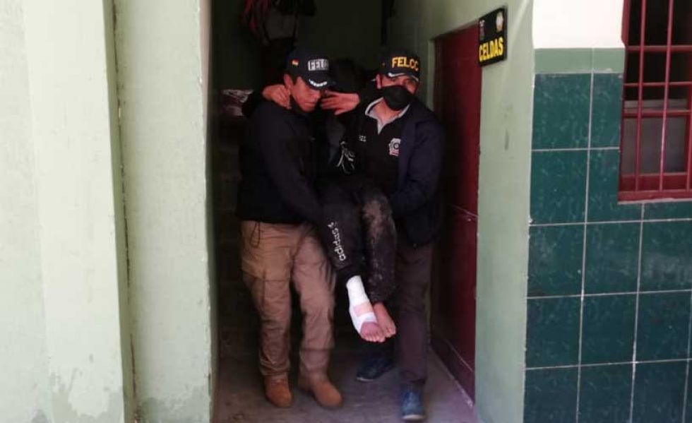 Ladrón se fractura el tobillo cuando escapaba tras robar un celular en El Alto
