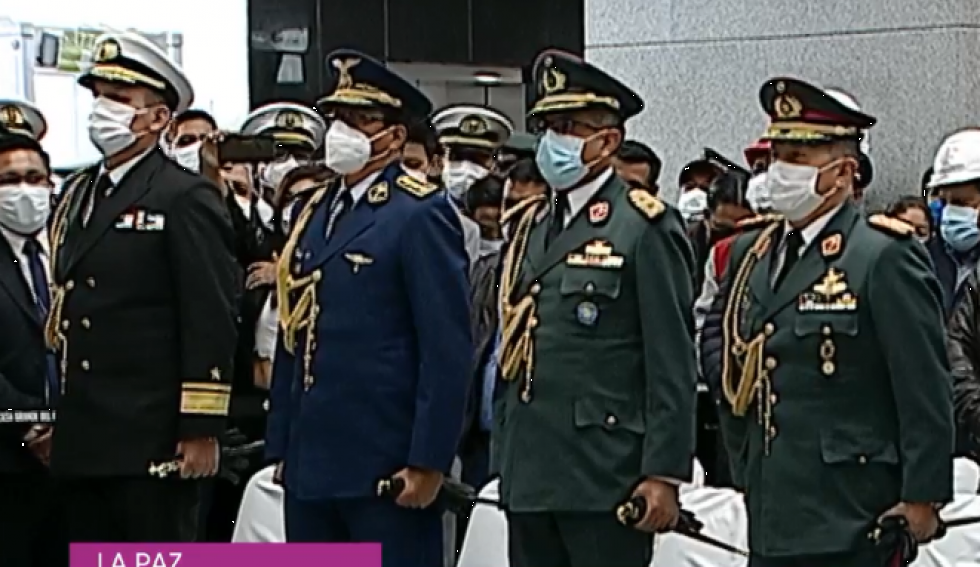 Luis Arce posesiona Mando Militar y le pide trabajar por la unidad
