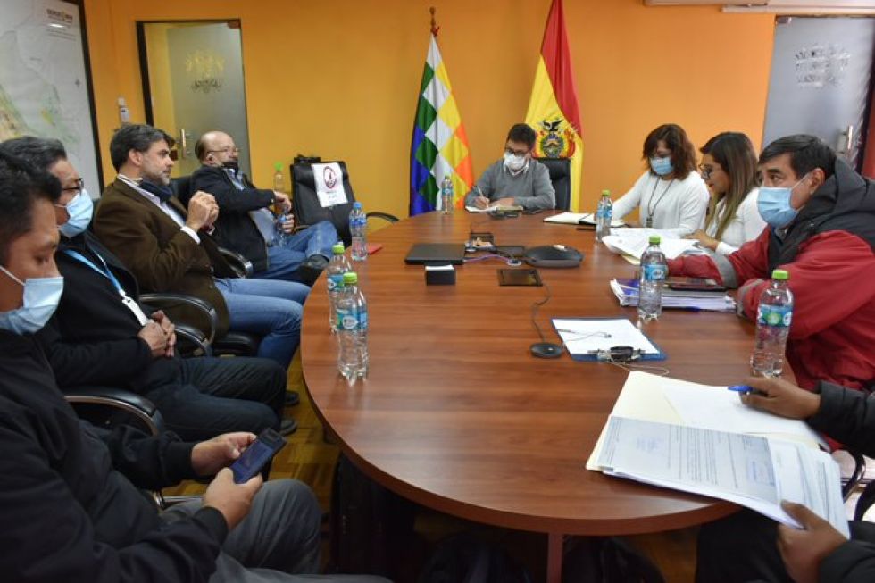 Ministro de Minería gestiona reanudación de la construcción de la Planta Concentradora de Colquiri