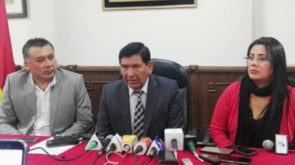 Presentan denuncia para inicio de juicio de responsabilidades contra consejeros de la Magistratura