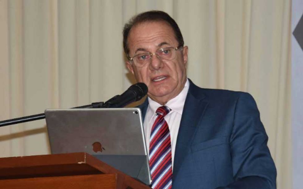 Empresarios privados rechazan plazo fijado para pagar aguinaldo 