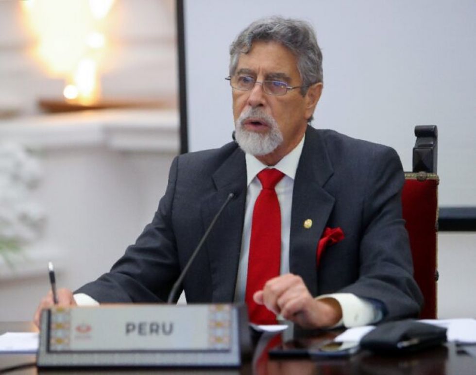 Perú vive su momento más crítico en últimos 100 años, asegura presidente