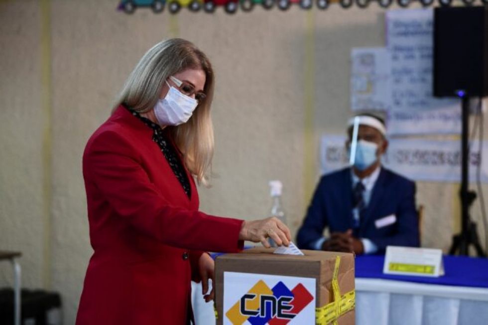 La OEA aprueba resolución de rechazo de las elecciones parlamentarias de Venezuela