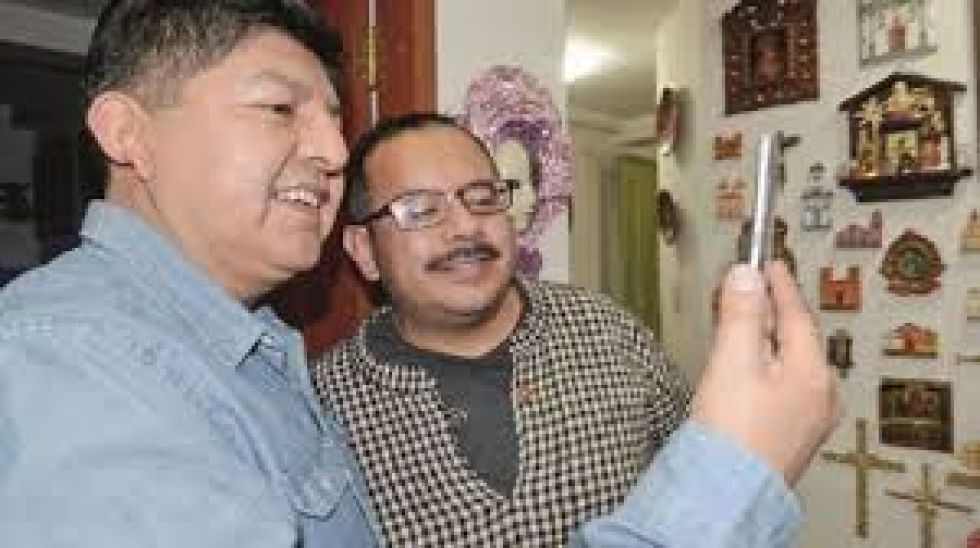 Bolivia reconoce por primera vez la unión libre de personas del mismo sexo