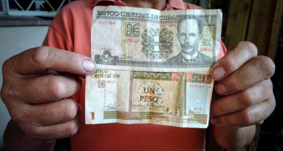 La moneda cubana se unifica y el precio del pan se dispara