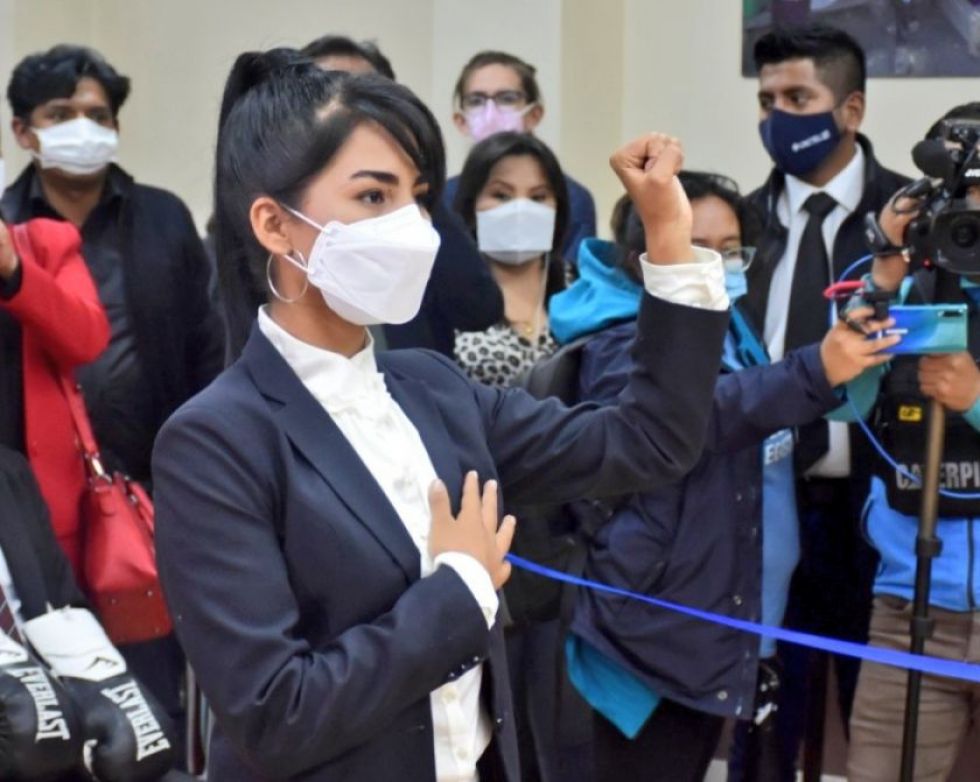 Opositores cuestionan legalidad de designación de Viceministra de Deportes