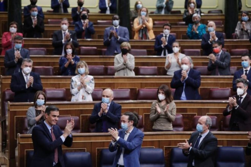 Sánchez consigue aprobar por primera vez sus presupuestos en España